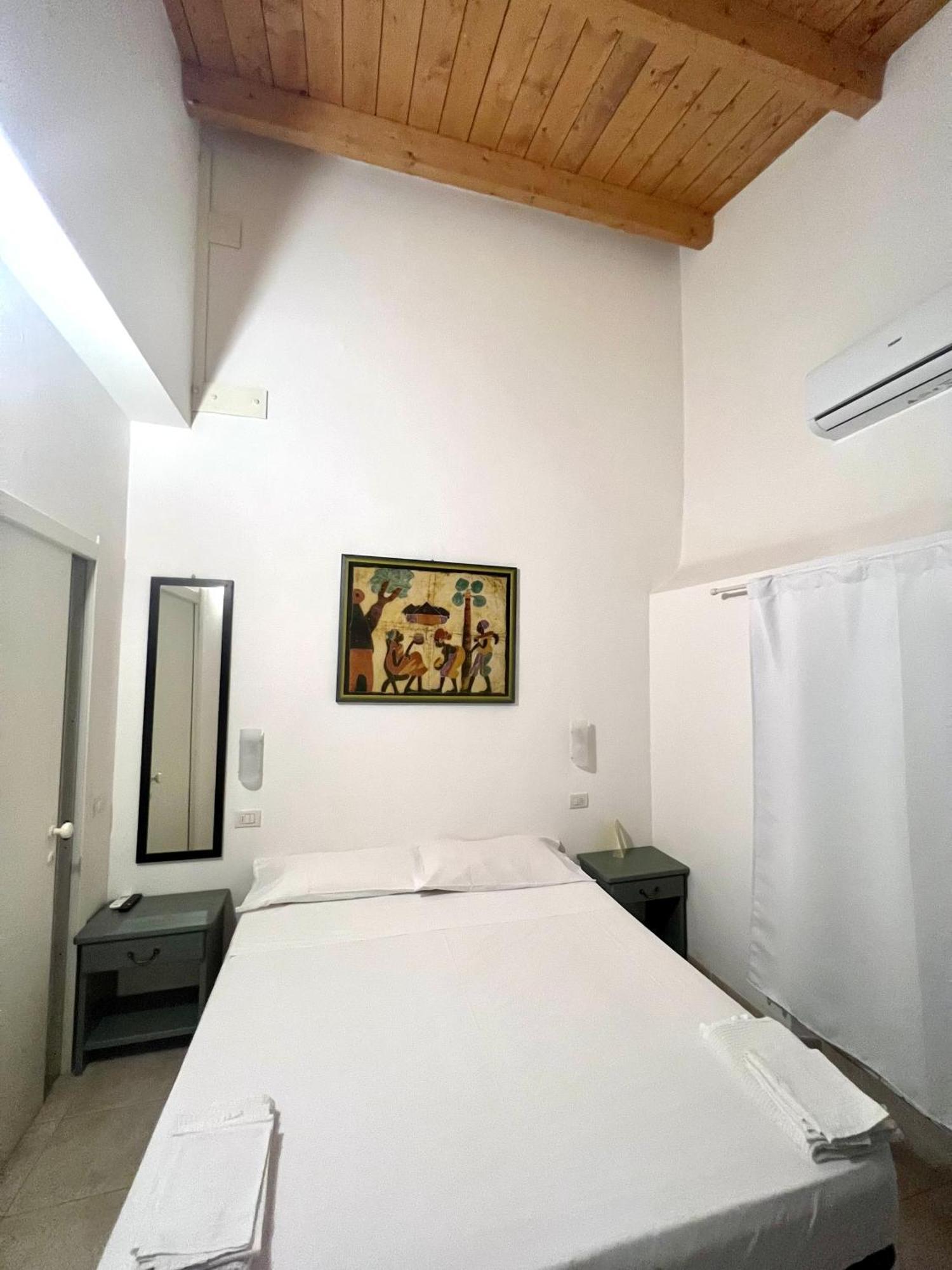 Chiaraluce Country House Massignano エクステリア 写真